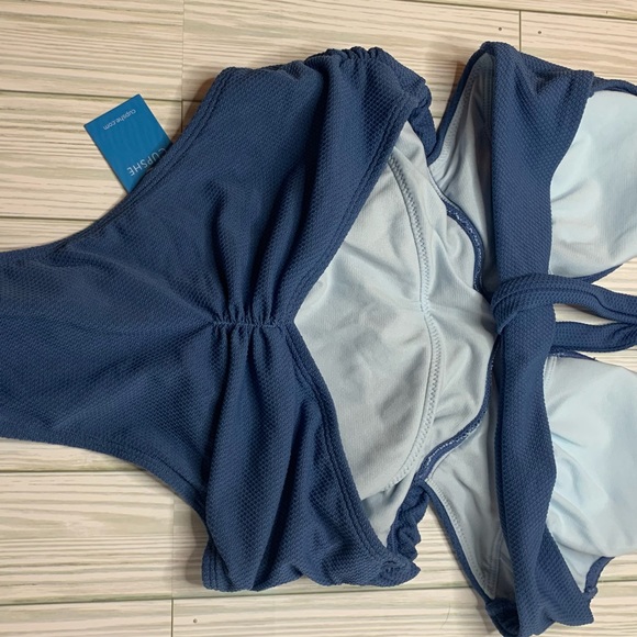 NWT Cupshe one piece v-neck with cut-outs-Navy Women’s Small - Picture 4 of 7